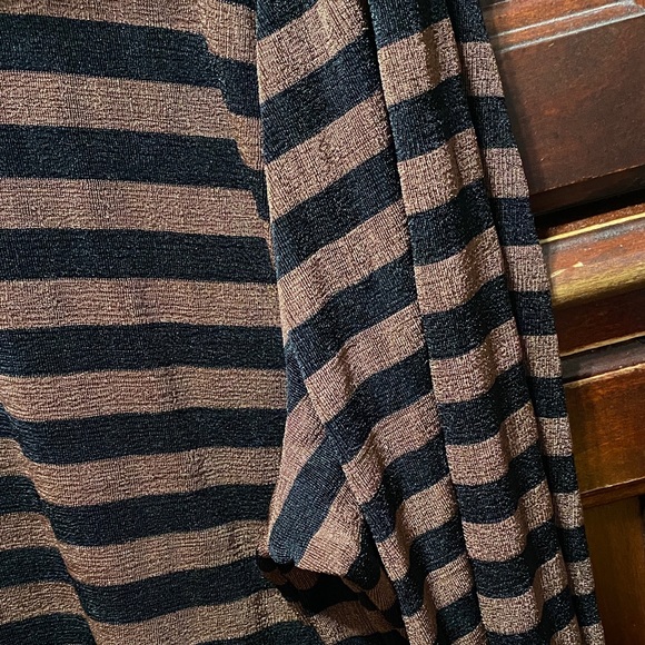 PSE Vintage plus size 3X Striped Black and Brown stretchy long sleeve top - Picture 11 of 12